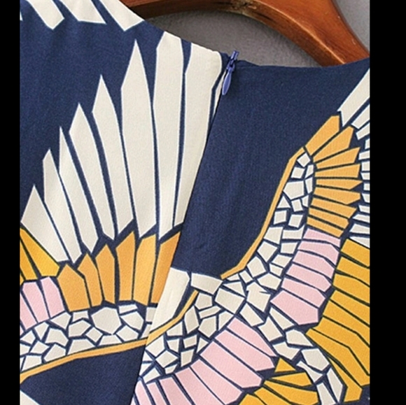 Colorfull Bird print Belted Wide Leg Jumpsuit romper - Picture 12 of 13